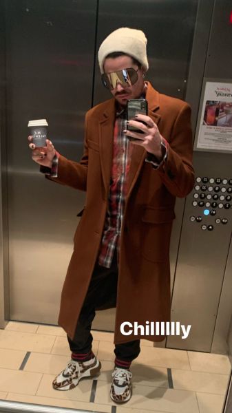 Créditos: Adam Lambert
