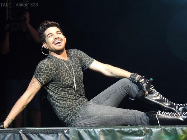 BOOws-ECIAAZ4Yu.jpg
