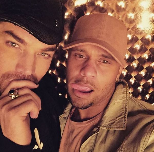 Créditos: Adam Lambert
