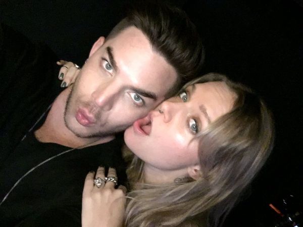 Créditos: Adam Lambert

