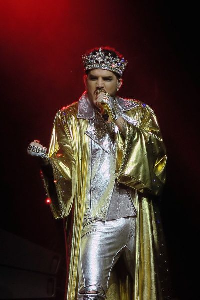 Créditos: @AdamLambertSwe
