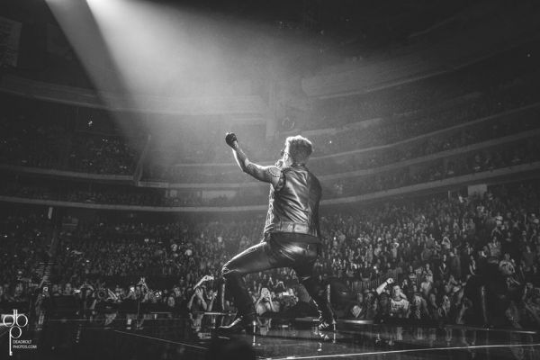 Créditos: Deadbolt (Live Nation NYC) 
