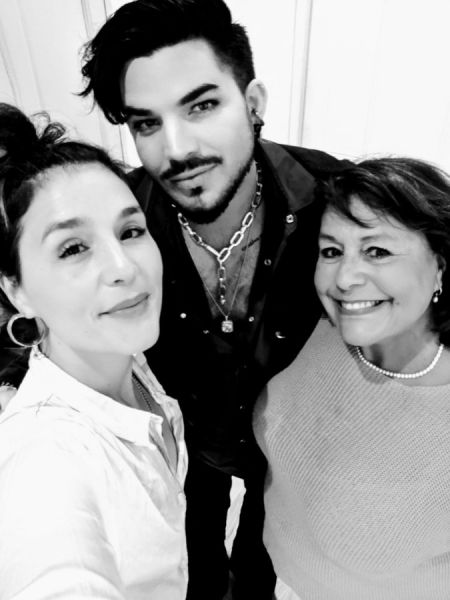Créditos: Adam Lambert
