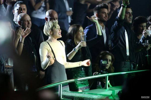 Créditos: MILEYHQ.NET
