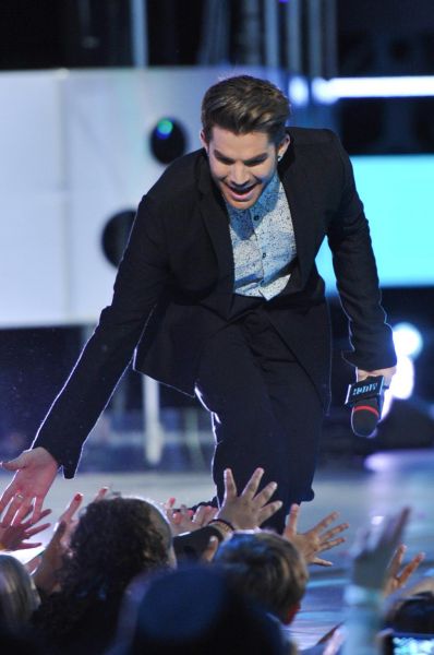 Créditos: @adamlambert_pic
