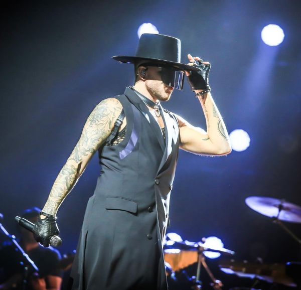 Créditos: @adamlambert_pic
