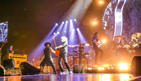 Créditos: @adamlambert_pic
