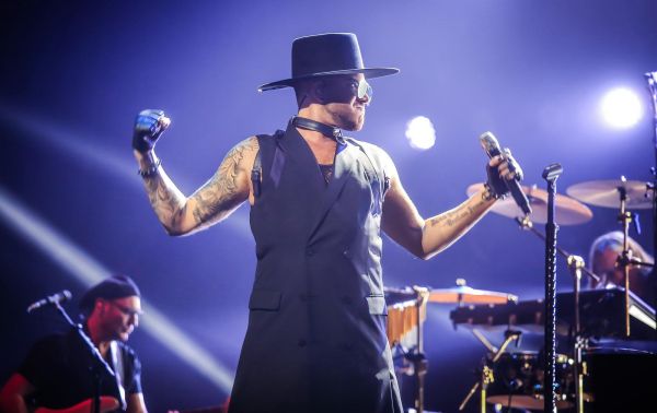 Créditos: @adamlambert_pic
