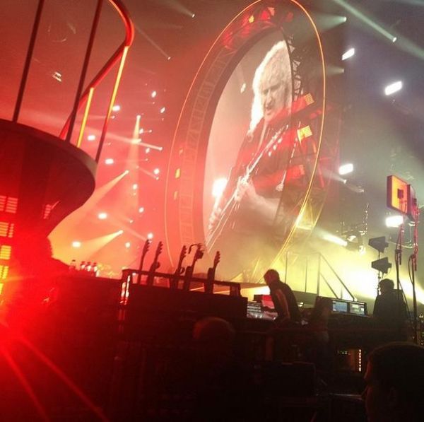 Show Queen + Adam Lambert, Edmonton (Canadá) - 24/06
Créditos: officialqueenmusic
