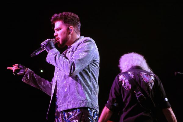 Créditos: @AdamLambertSwe 
