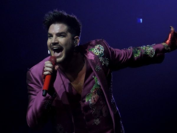 Créditos: @AdamsGlitter91
