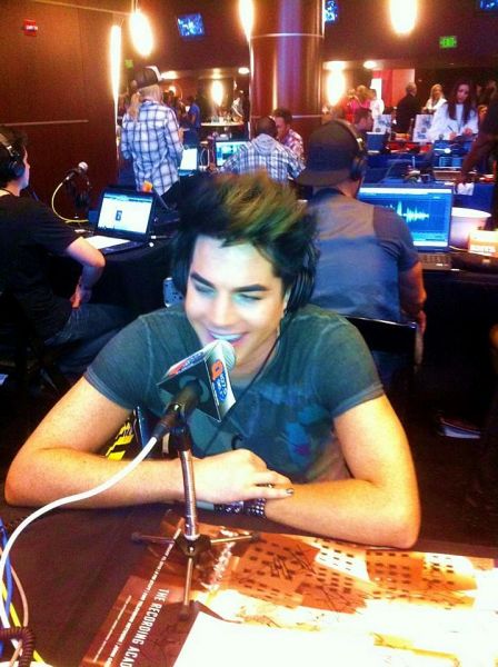 Rádio Q107.5 (Memphis)
Créditos: @SparxxOnQ1075
