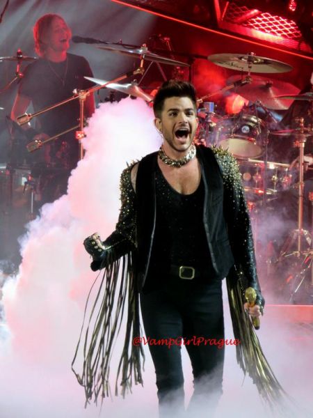 Créditos: @VampGirlPrague
