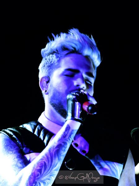 Créditos: @VampGirlPrague
