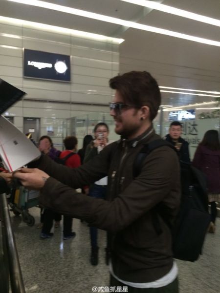 Créditos: @adamlambert_pic
