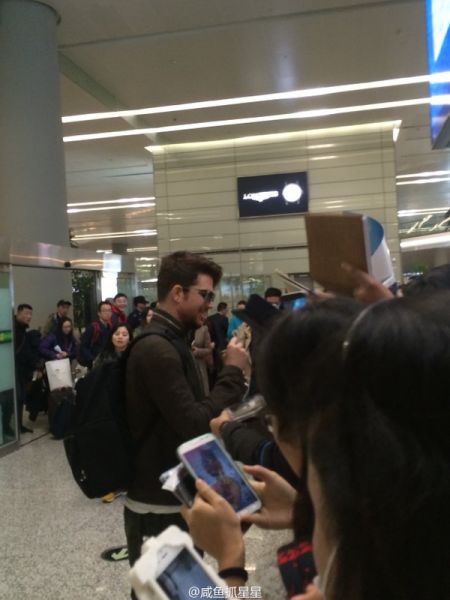 Créditos: @adamlambert_pic

