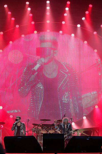 Créditos: @adamlambert_pic  
