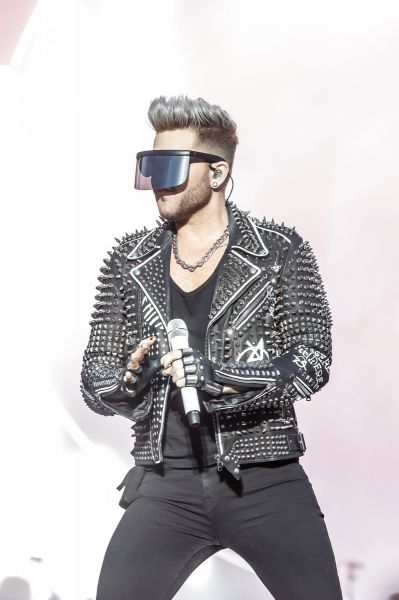Créditos: @adamlambert_pic  
