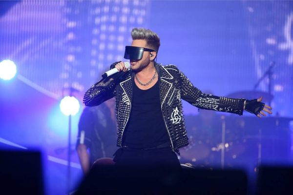 Créditos: @adamlambert_pic  
