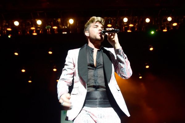 Créditos: @adamlambert_pic

