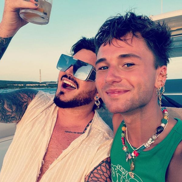 Créditos: Adam Lambert

