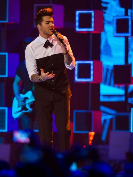 Créditos: @adamlambert_pic
