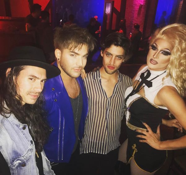 Créditos: Adam Lambert
