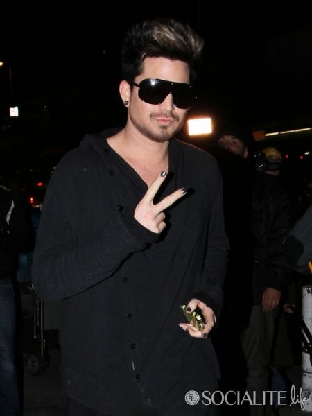 adam-lambert-LAX-12112012-02-675x900.jpg