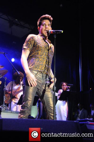adam-lambert-adam-lambert-performs-live-at_3824014.jpg