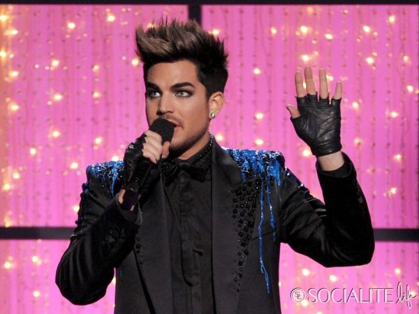 adam-lambert-divas-live-red-carpet-12172012-041-900x675.jpg