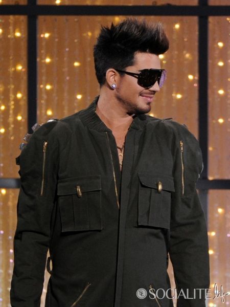 adam-lambert-divas-live-red-carpet-12172012-41-675x900.jpg
