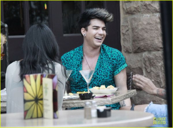 adam-lambert-glaad-media-awards-honoree-12.jpg