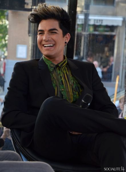 adam-lambert-musique-05312012-06-662x900.jpg