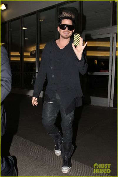 adam-lambert-so-excited-for-vh1-divas-08.jpg