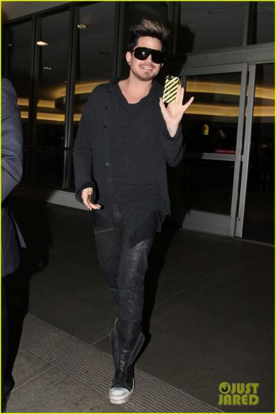 adam-lambert-so-excited-for-vh1-divas-10.jpg