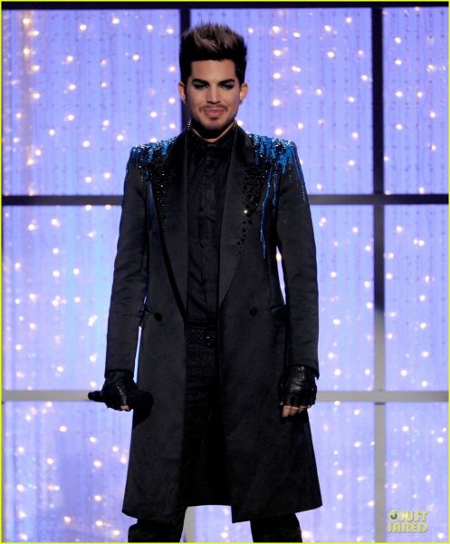 adam-lambert-vh1-divas-performances-watch-now-16.jpg