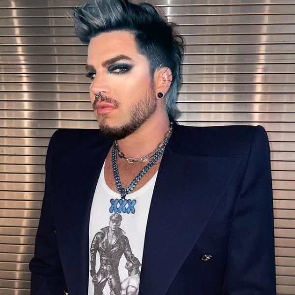 Créditos: Adam Lambert
