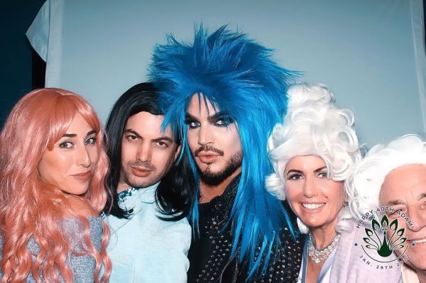 Créditos: Adam Lambert
