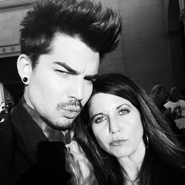 Créditos: Adam Lambert
