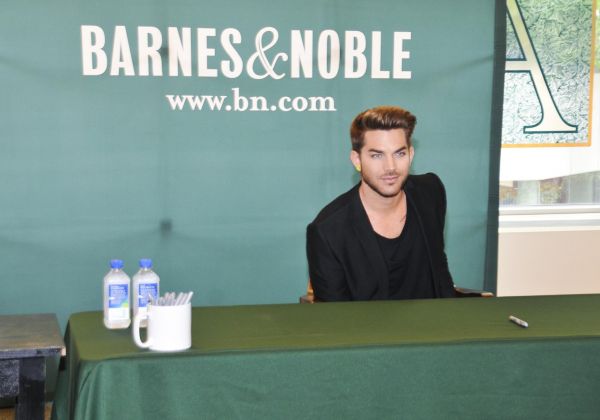 Créditos: @adamlambert_pic
