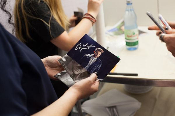 Créditos: Adam Lambert Nation
