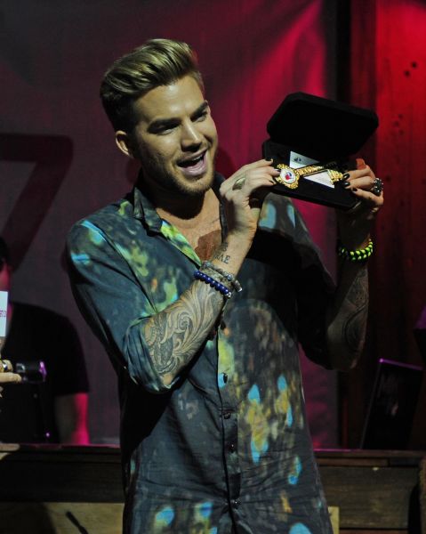 Créditos: @adamlambert_pic (Foto by Larry Marano | Getty Images North America)
