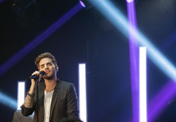 Créditos: @adamlambert_pic
