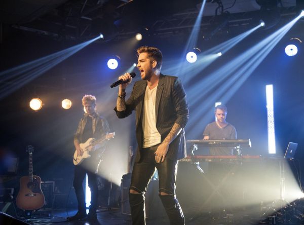 Créditos: @adamlambert_pic
