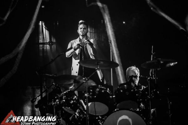Créditos: Headbanging
