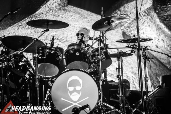 Créditos: Headbanging
