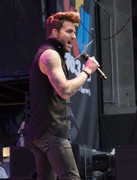 Créditos: @adamlambert_pic
