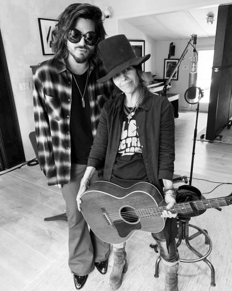 Créditos: @reallindaperry

