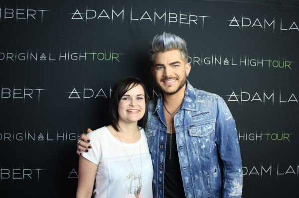 Créditos: Adam Lambert Fans

