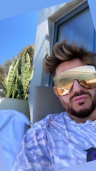 Créditos: Adam Lambert

